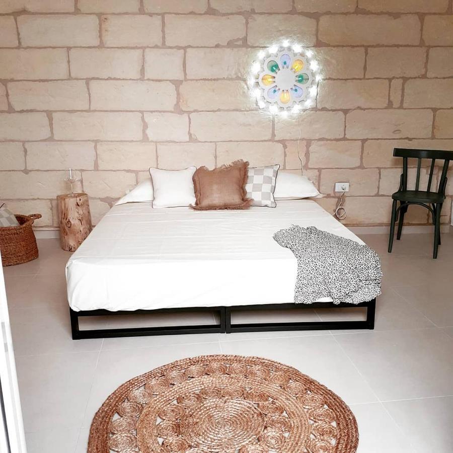 Corte Sant'Antonio Rooms Martano Eksteriør billede
