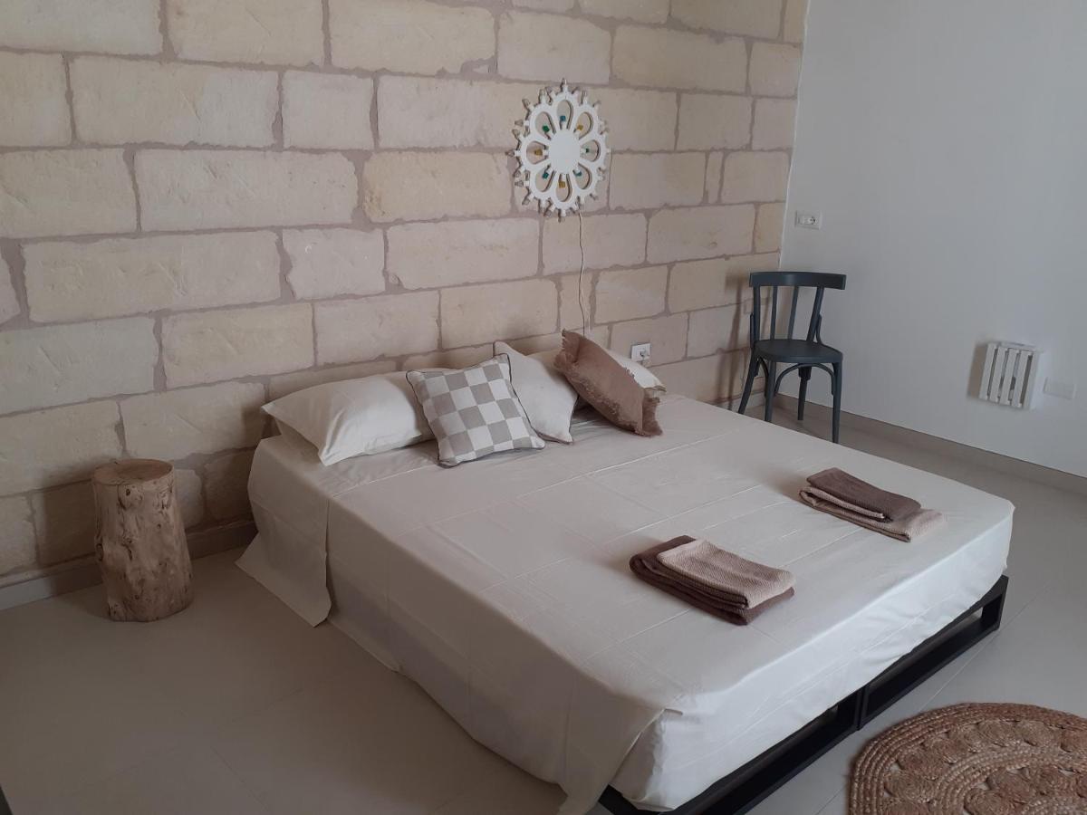 Corte Sant'Antonio Rooms Martano Eksteriør billede